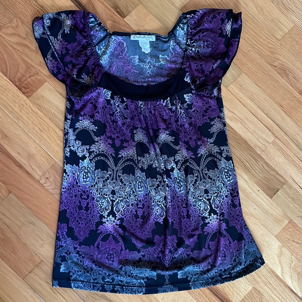 Claudia Richard flutter cap sleeve top